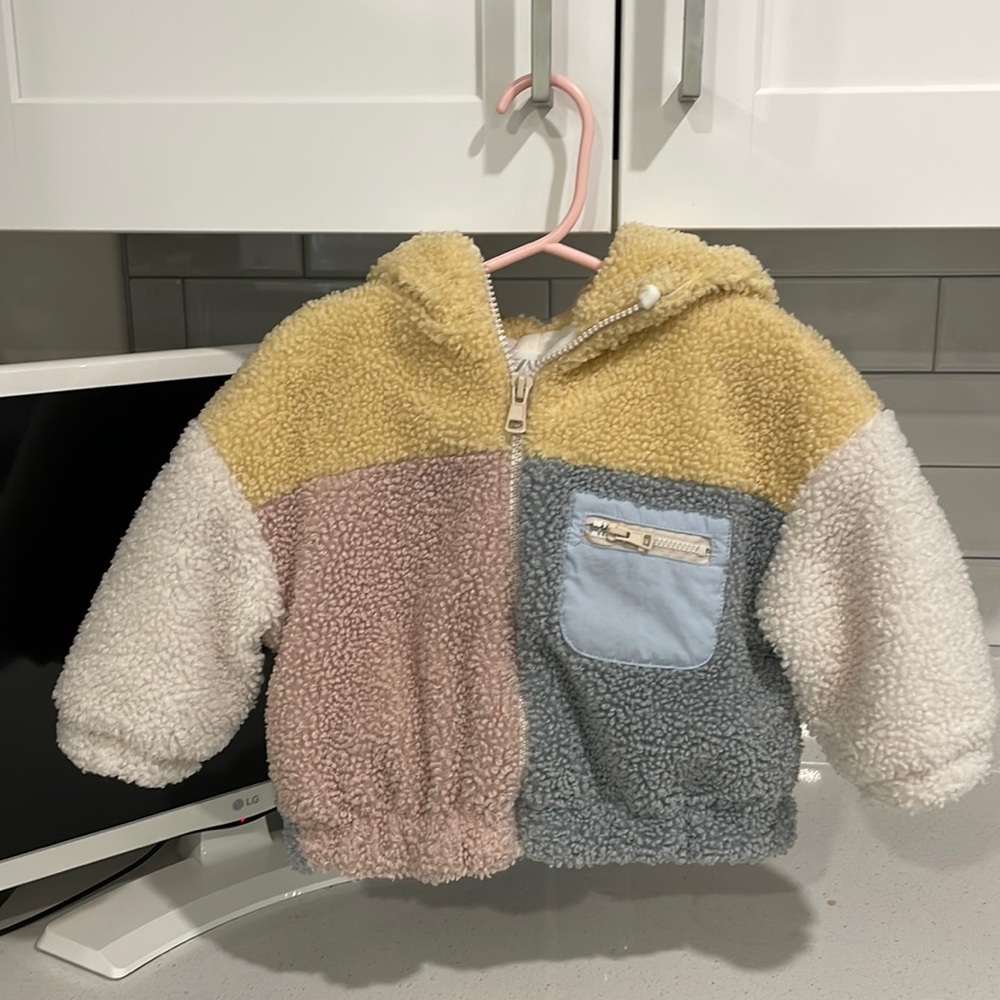 Zara color block fleece with hood (9-12 mos)